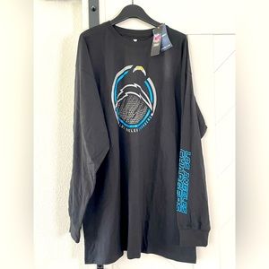 Los Angeles Chargers long sleeve NWT